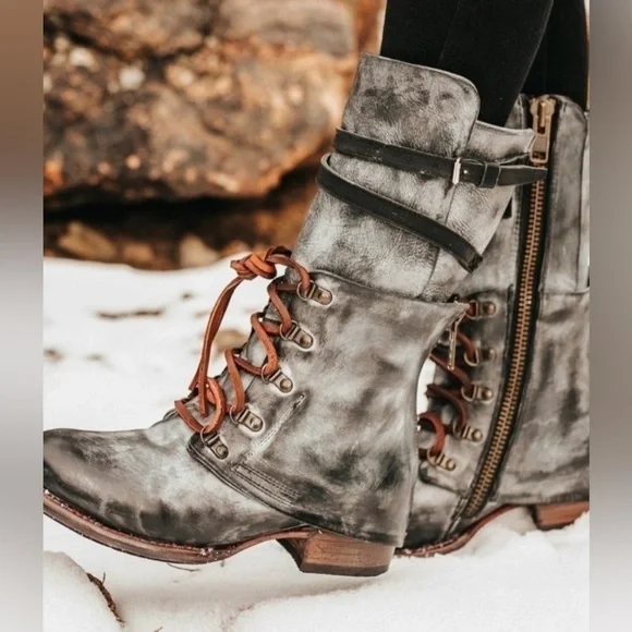 Freebird Ravi Distressed Black - Picture 8 of 10